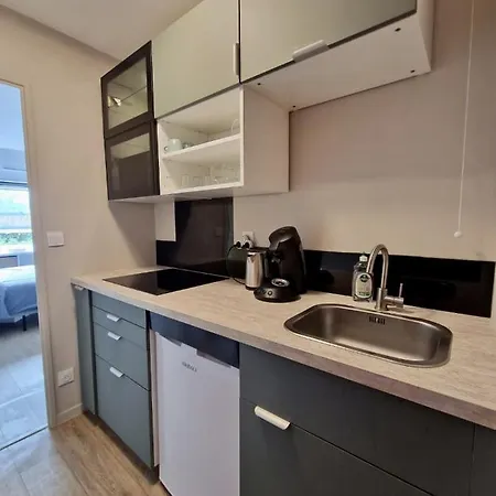 Moderne En Bord De